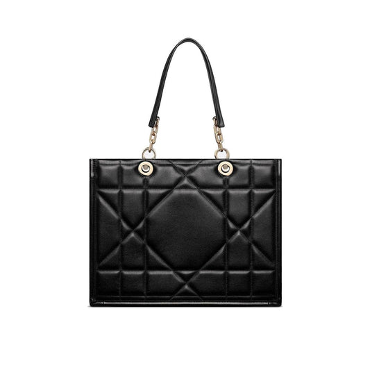 Tote Bag by Dior for women in suede leather black features an jet-set Suede Leather Tote Bag design with a secure , ample , and versatile shoulder-strap for an jet-set finish.