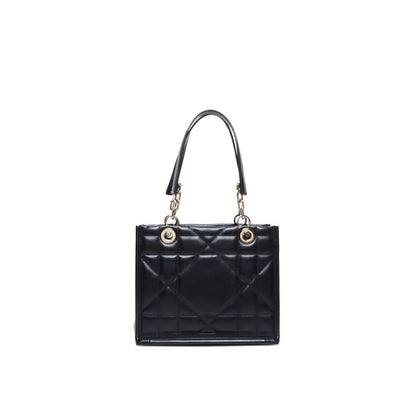 Handbag by Dior for women in suede leather black presents a ornamental silhouette, showcasing a secure , ample , and versatile shoulder-strap for a ornamental finish.
