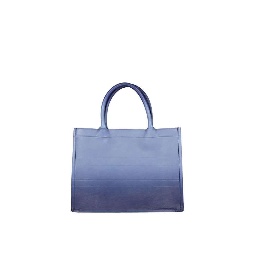 Tote Bag by Dior for women in calfskin leather blue features an jet-set-ready silhouette, showcasing the Calfskin Leather Tote Bag design with a secure , ample , and versatile handle.