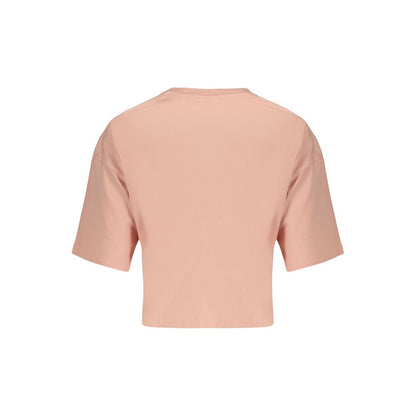 T-Shirt by Fila for women in organic cotton pink & print features a plush silhouette, showcasing a sophisticated and for a truly plush finish.