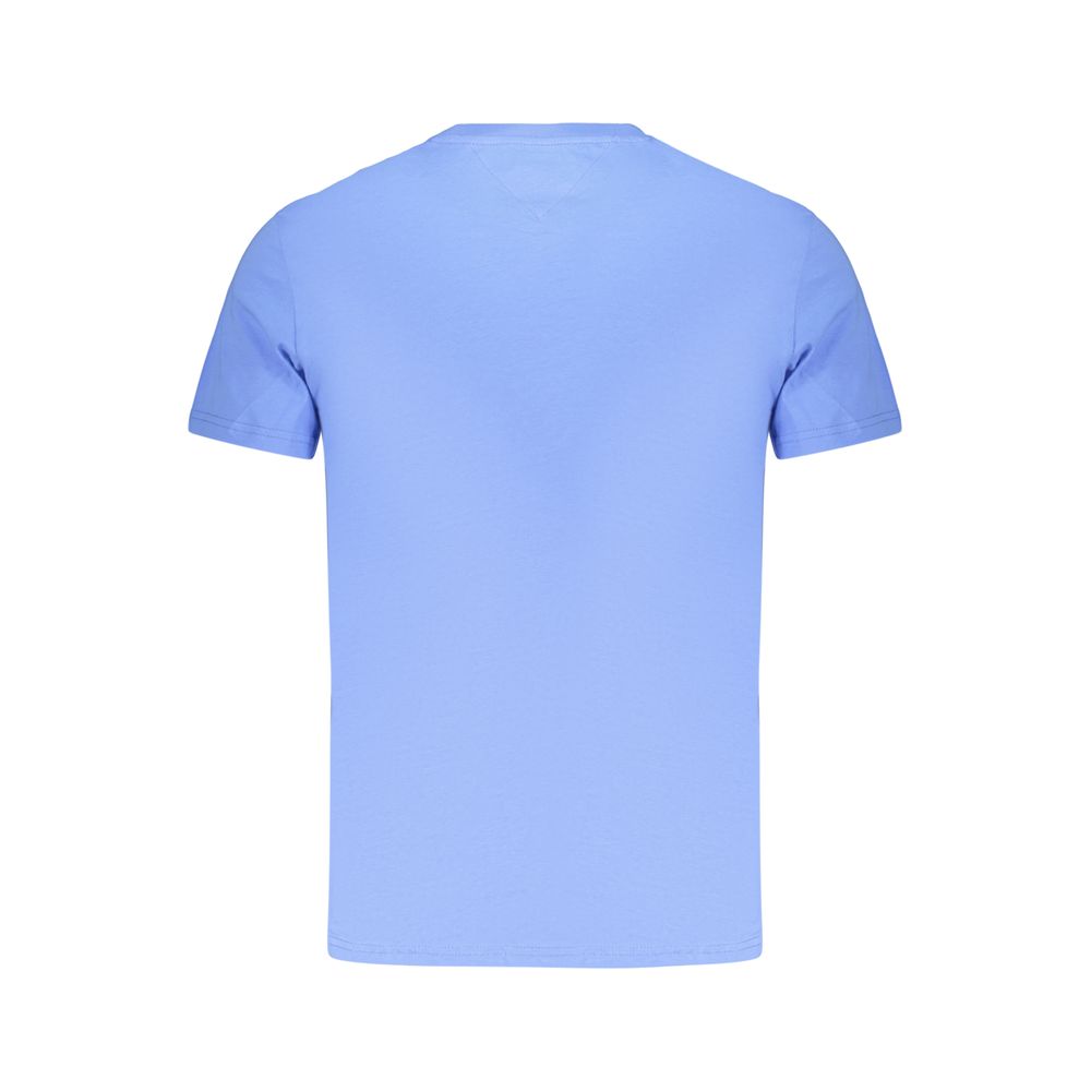 Activewear T-Shirt by Tommy Hilfiger for men in cotton light-blue & print presents a kinetic silhouette, showcasing the kinetic and alongside functional for a premium, athletic look.