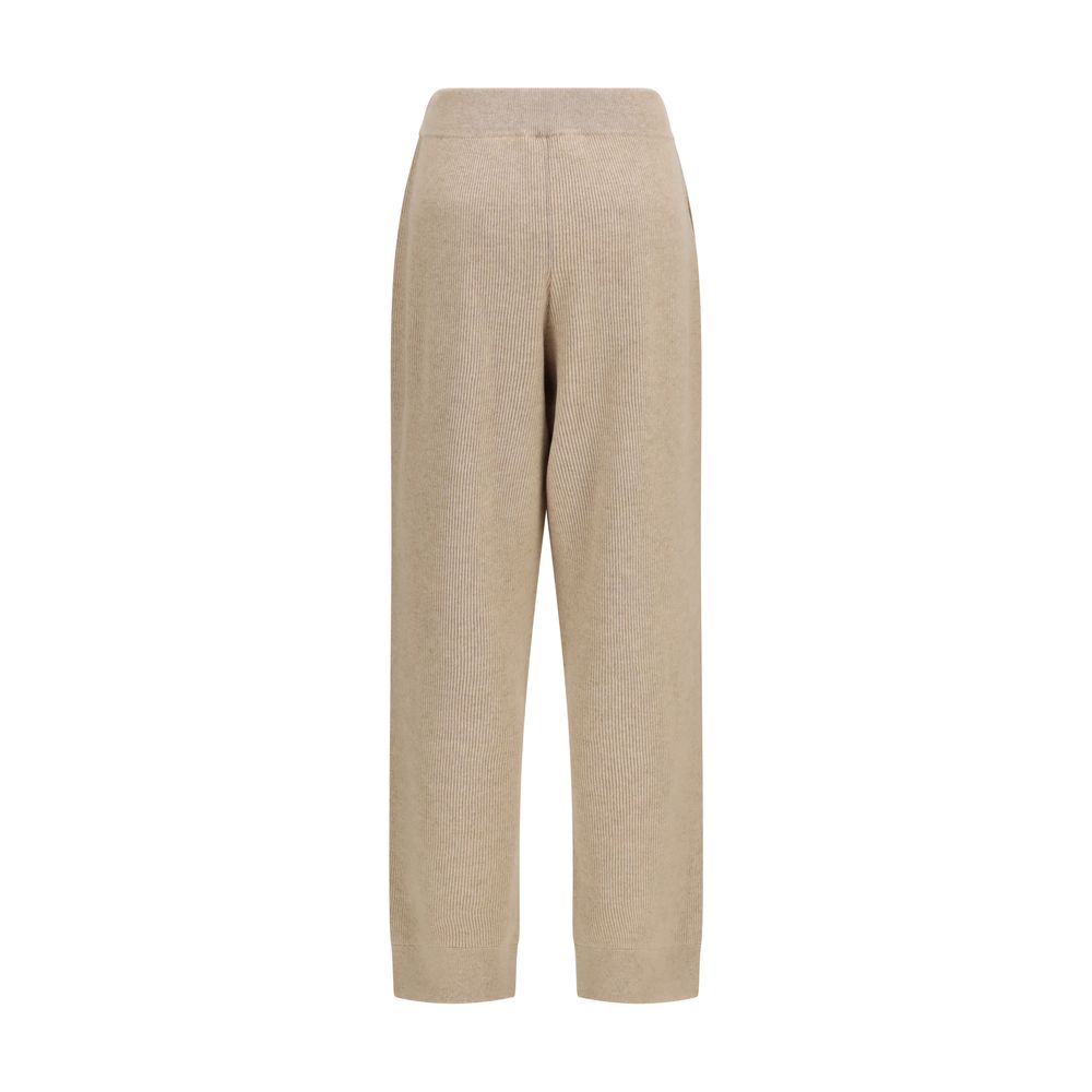 Casual Pants by Brunello Cucinelli for women in cashmere & capra leather beige features an sartorial straight, regular-fit & wide and long with a cut for a sartorial finish.