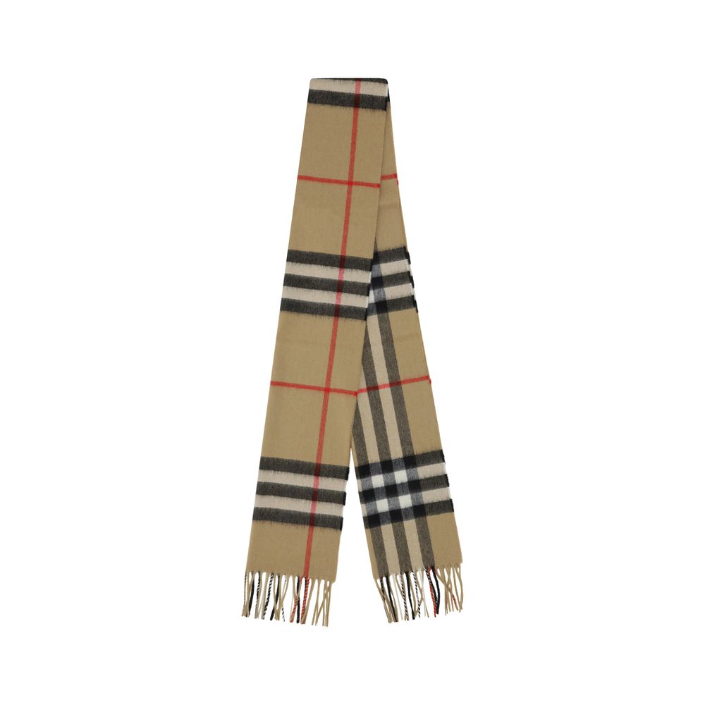 Scarf by Burberry for women in cashmere brown & patterned showcases a on trend silhouette, artfully capturing the on trend essence of the Cashmere Shawl Fringes Scarf design with a sophisticated finish.