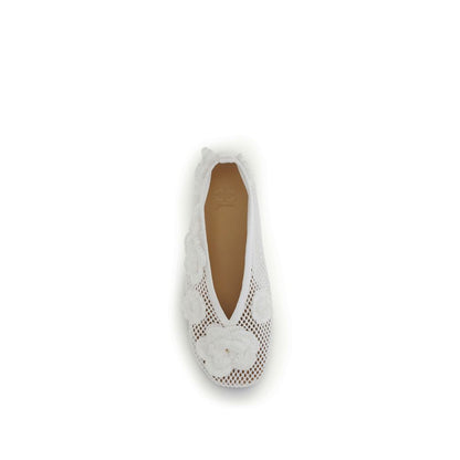 Ballet Flat Shoes by Ganni for women in polyethylene polyurethane & viscose white & floral showcases a resplendent Crochet Jenny Women's Polyethylene Polyurethane & Viscose Ballet Flat Shoes aesthetic with a and square toe style.