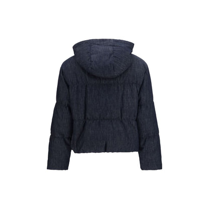 Hooded Windbreaker Jacket by Brunello Cucinelli for women in cotton blue features an magnificent silhouette, showcasing the sophisticated hooded neckline and functional pockets, hooded, insulated & windproof for a premium, magnificent look.