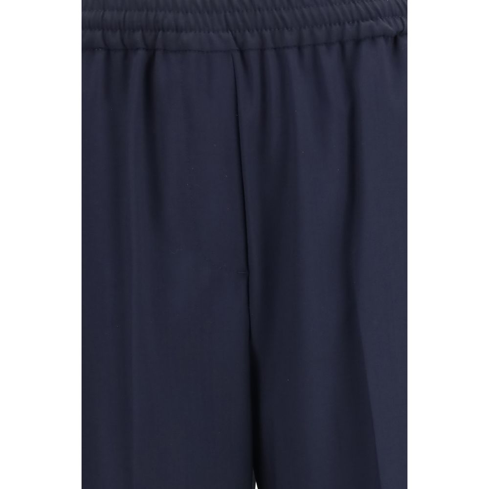 Casual Pants by Max Mara for women in wool canvas blue presents a refined pantology silhouette, artfully defined by a refined pantology straight-leg & regular-fit, long, and a sophisticated .