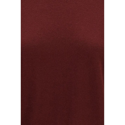 T-Shirt by Max Mara for women in cashmere bordeaux showcases a fashionable silhouette, elegantly detailed with a fashionable and for a sophisticated, high-fashion look.