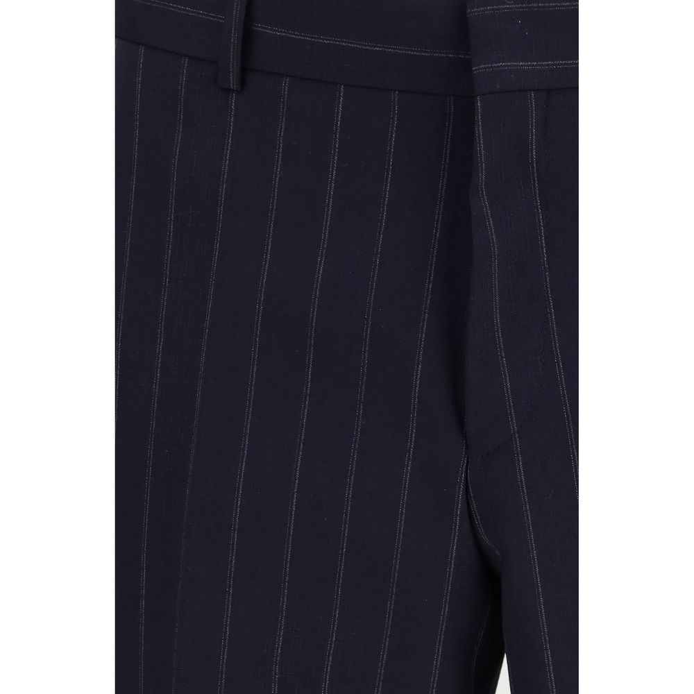 Pant Suit by Hugo Boss Black for men in merino virgin wool black, blue, patterned & striped features a tailored silhouette, showcasing a sophisticated and tailored regular-fit for a refined, professional look.