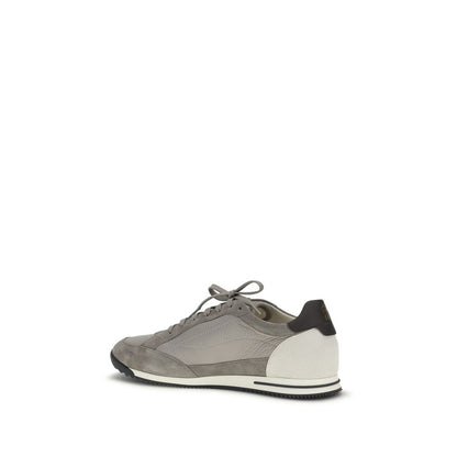 Sneakers by Brunello Cucinelli for men in bos taurus suede calf leather gray presents a impeccable silhouette as Men's Fashion Bos Taurus Suede Calf Leather Sneakers, expertly defined by a impeccable fashion style for a impeccable, high-fashion look.