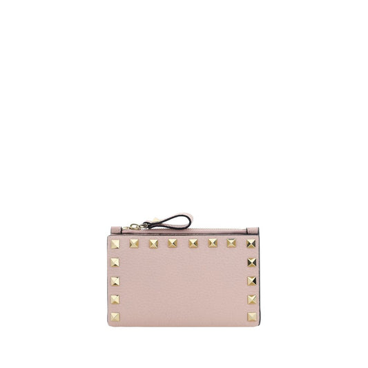 Cardholder Wallet by Valentino Garavani for women in bos taurus calf leather pink showcases a distinguished silhouette, artfully capturing the essence of the distinguished Rockstud Bos Taurus Calf Leather Cardholder Wallet design with functional card-organization compact-design coin-purse.