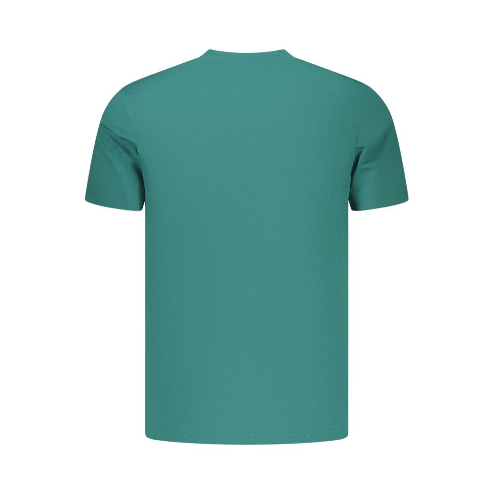 T-Shirt by Calvin Klein for men in cotton green features an on trend silhouette, perfectly showcasing a on trend and crew neckline for an elevated aesthetic.