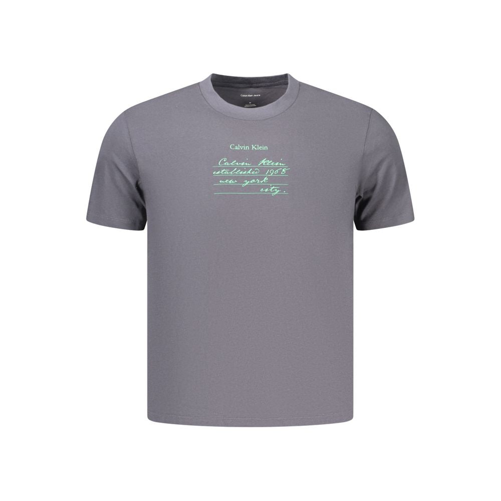 T-Shirt by Calvin Klein for men in cotton gray & print features an edgy silhouette, meticulously detailed with a sophisticated and crew neckline for a truly edgy finish.