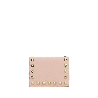Wallet by Valentino Garavani for women in bos taurus calf leather pink & signature showcases a discerning silhouette, artfully capturing the essence of Rockstud Bos Taurus Calf Leather Wallet with its functional .