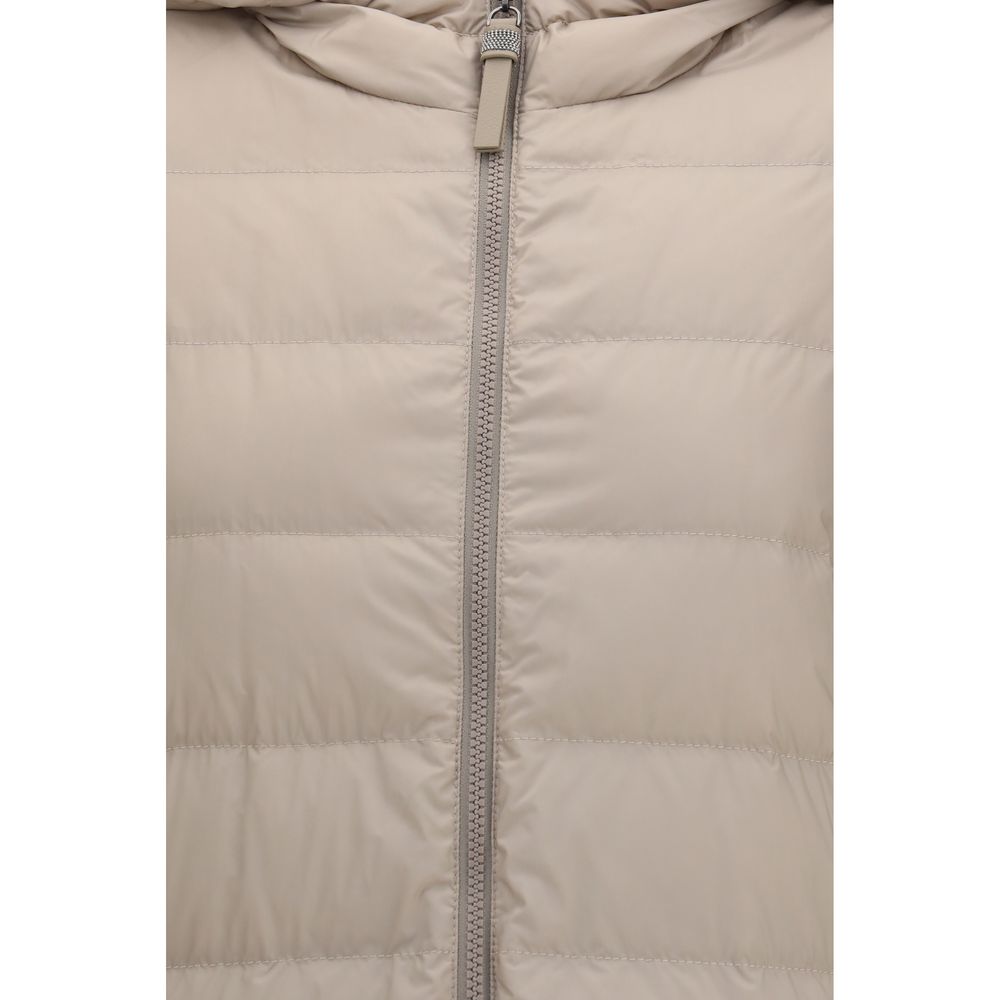 Puffer Jacket by Brunello Cucinelli for women in polyamide & goose-down gray showcases a bohemian silhouette, artfully detailed with a bohemian and signature pockets & insulated for a truly bohemian finish.