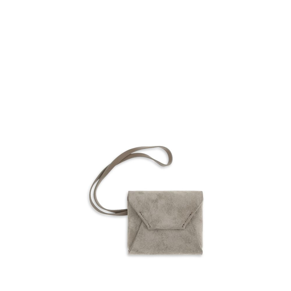 This Keychain by Brunello Cucinelli for women in bos taurus calf leather and gray showcases a couture-inspired aesthetic, meticulously highlighting the and with a finish.