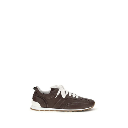 Athletic Sneakers by Brunello Cucinelli for women in bos taurus calf leather brown showcases an impeccable silhouette, defined by an impeccable athletic style design that perfectly captures the essence of the Women's Athletic Bos Taurus Calf Leather Sneakers.