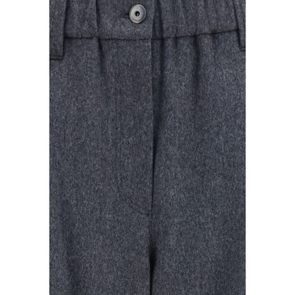 Casual Pants by Brunello Cucinelli for women in merino wool gray features an refined tailoring silhouette, showcasing a premium straight-leg & regular-fit with a and long cut for a refined tailoring look.