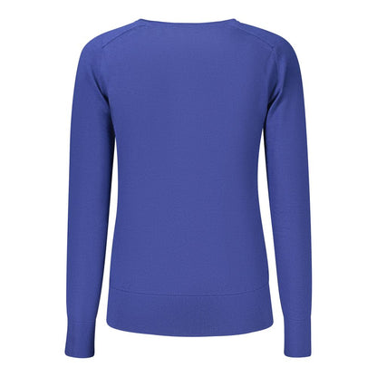 Sweatshirt by North Sails for women in cotton blue features an provocated silhouette, detailed with a provocated and a refined v-neck neckline for a sophisticated aesthetic.