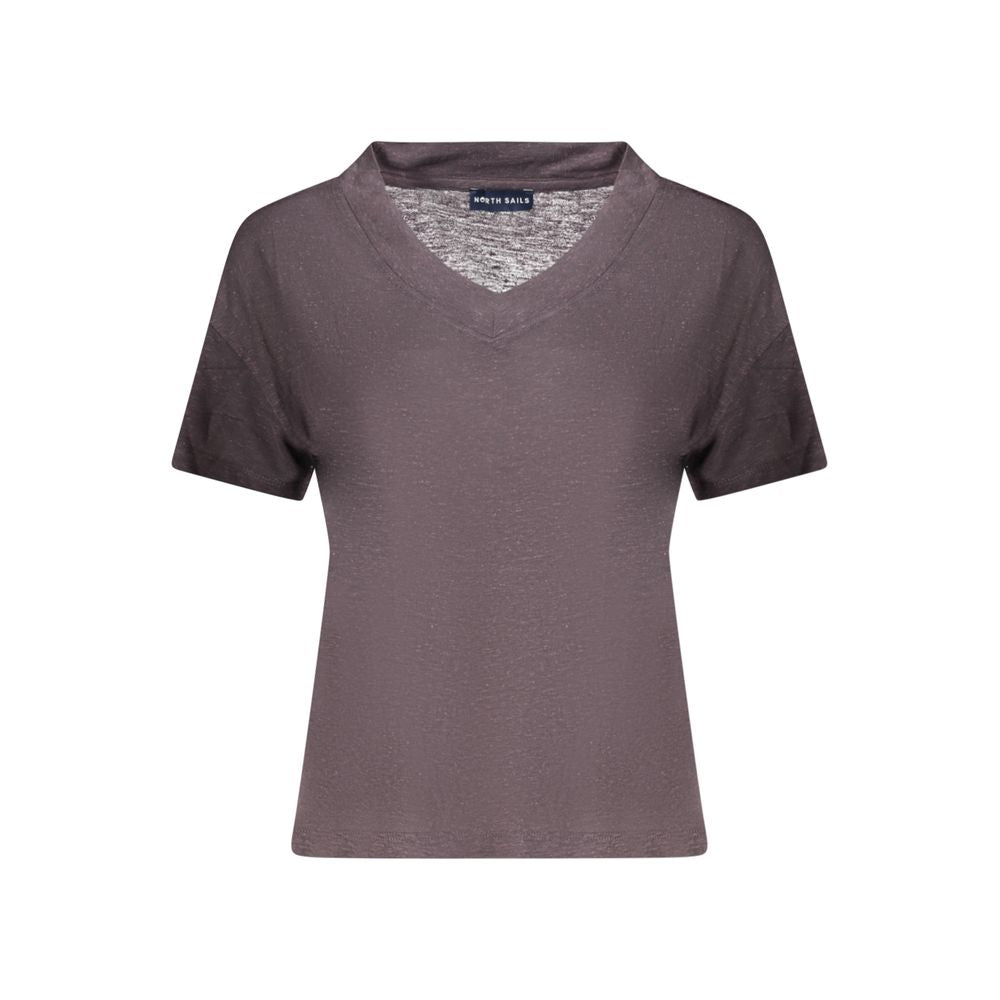 T-Shirt by North Sails for women in linen gray features an edgy silhouette, meticulously detailed with a sophisticated and v-neck neckline for a truly edgy finish.