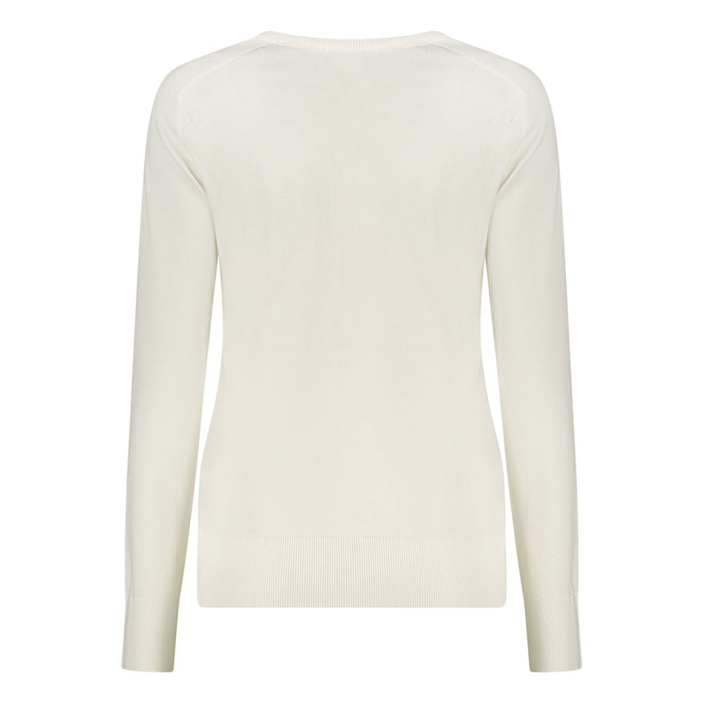 Polo Shirt by North Sails for women in cotton white showcases a enviable silhouette, featuring a refined v-neck neckline and for a enviable finish.