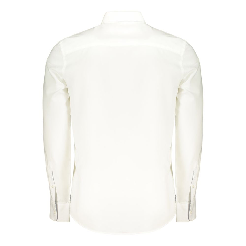 Dress Shirt by North Sails for men in cotton white showcases a sublime silhouette, artfully detailed with a sublime and for a sophisticated, sublime finish.