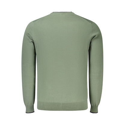 Sweatshirt by North Sails for men in cotton green & signature features a unrivaled silhouette with a refined and unrivaled detailing for a sophisticated look.