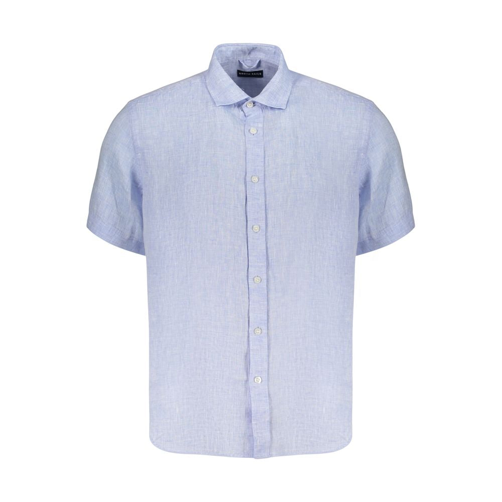 Shirt by North Sails for men in linen azzurro presents a discerning silhouette, showcasing a sophisticated spread-collar neckline and short-sleeve for a truly discerning finish.