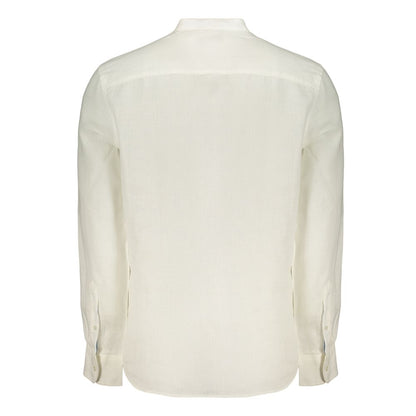Shirt by North Sails for men in linen white presents a discerning silhouette, showcasing a sophisticated and for a truly discerning finish.