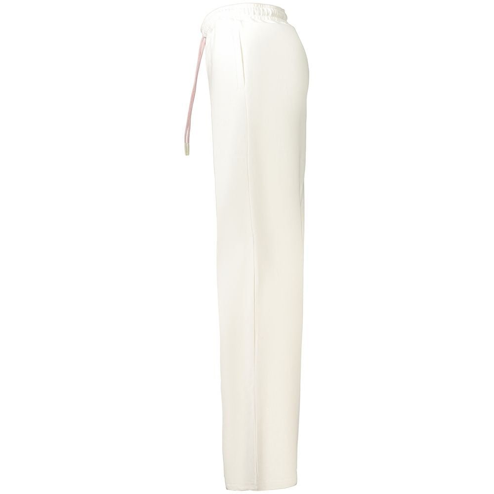 Joggers by North Sails for women in cotton white presents a tailored silhouette, showcasing a tailored athletic and long cut with a refined for a truly tailored aesthetic.