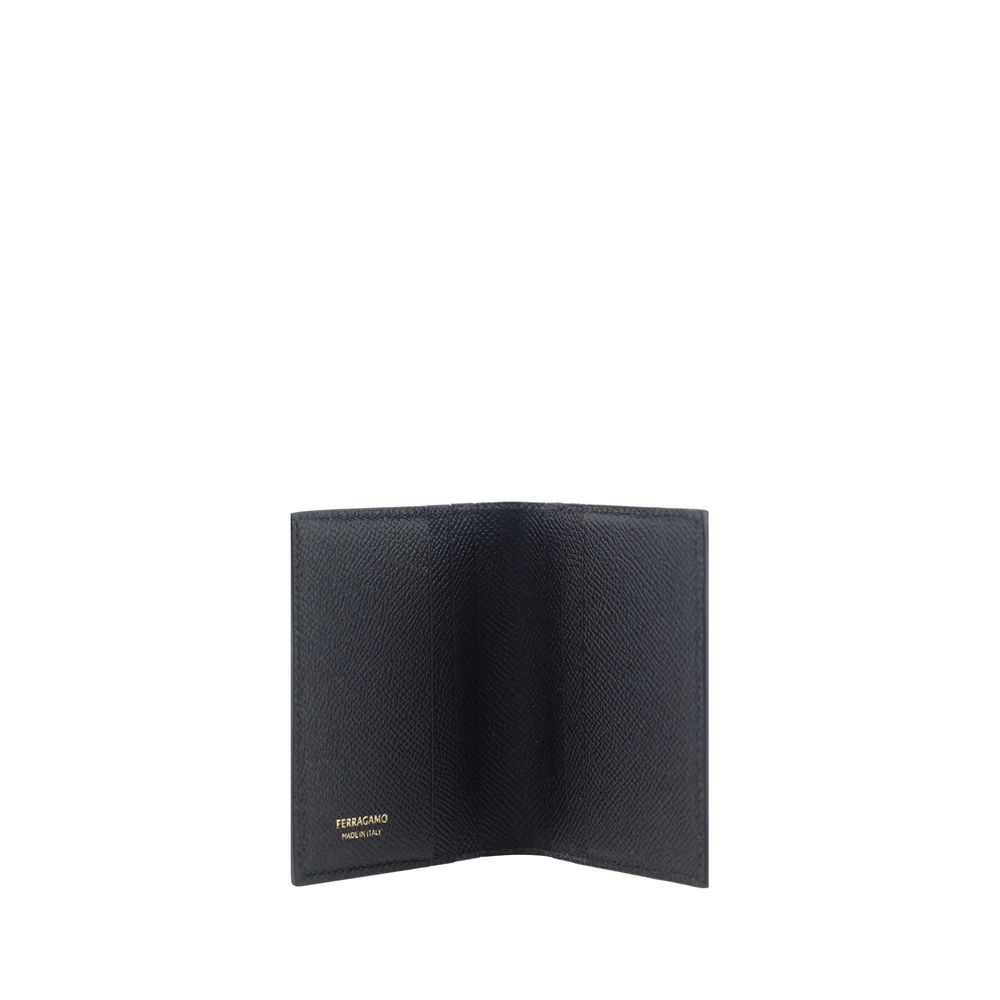Cardholder Wallet by Ferragamo for men in bos taurus calf leather black & signature showcases a enchanting silhouette, artfully detailed with the signature style of the Bos Taurus Calf Leather Cardholder Wallet and functional card-organization compact-design billfold.