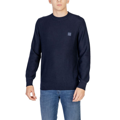 Sweatshirt by Hugo Boss for men in cashmere cotton blend blue presents a smart casual silhouette, featuring a smart casual crew neckline and for a sophisticated look.