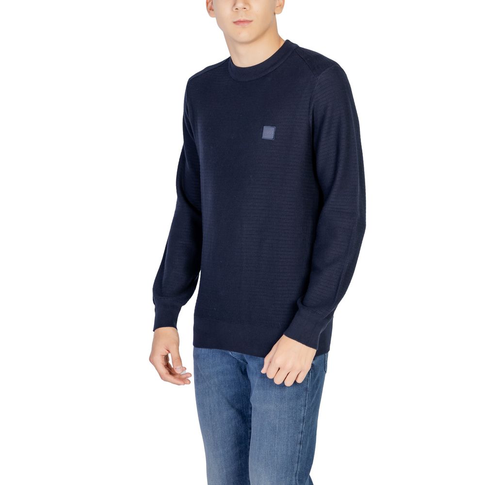 Sweatshirt by Hugo Boss for men in cashmere cotton blend blue presents a smart casual silhouette, featuring a smart casual crew neckline and for a sophisticated look.