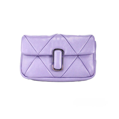 Medium Quilted Crossbody Travel Handbag by Marc Jacobs for women in leather purple, silver & signature features an versatile silhouette, showcasing a secure zipper & magnetic and versatile with versatile crossbody-strap, shoulder-strap, adjustable-strap & detachable-strap for a versatile finish.
