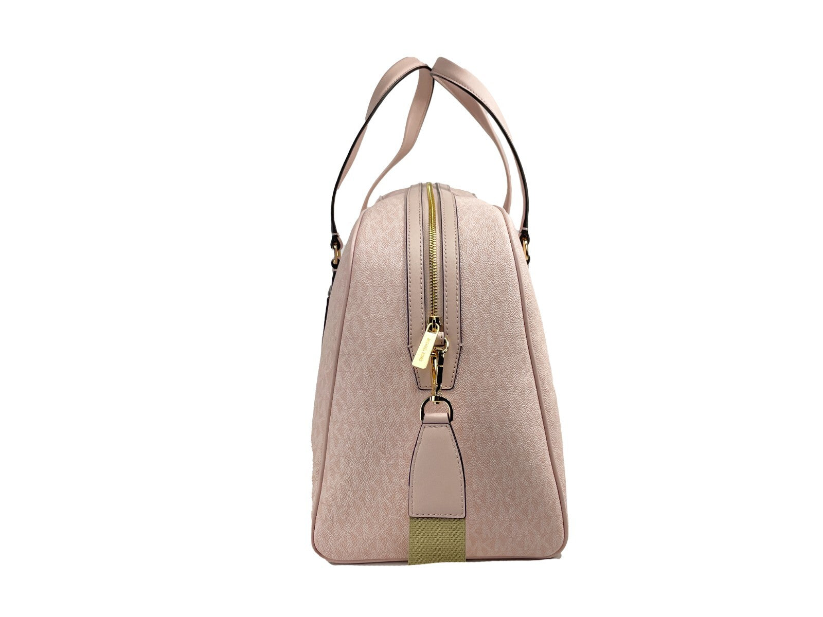 Large Weekender Crossbody Duffel Bag by Michael Kors for women in pvc gold, jacquard & signature features a refined Travel Extra PVC Large Weekender Crossbody Duffel Bag design with a secure zipper, ample , and versatile crossbody-strap, adjustable-strap, detachable-strap & handle for a refined aesthetic.