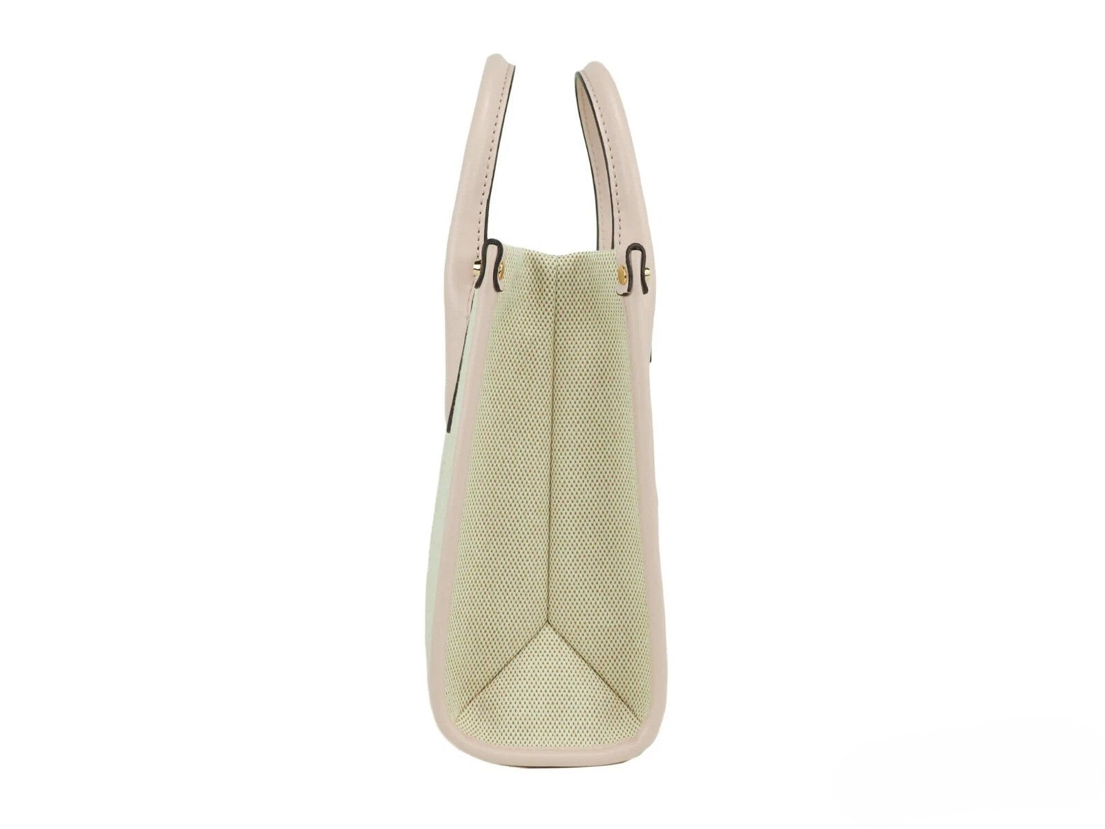 This Small Crossbody Evening Shopper Handbag by Michael Kors for women in canvas and beige & gold presents a sculptural silhouette featuring a secure zipper, ample , and versatile crossbody-strap, adjustable-strap & detachable-strap for a sculptural finish.