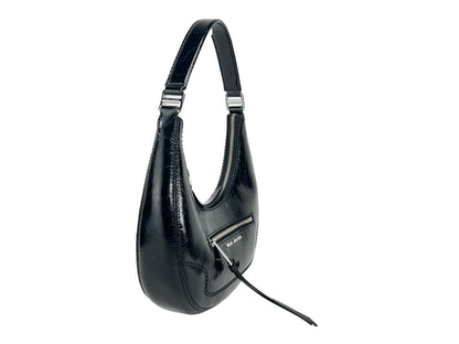 Small Crescent Shoulder Bag by Marc Jacobs for women in leather black & silver features a effortless sophistication silhouette, secured by a zipper with ample and versatile for a effortless sophistication finish.