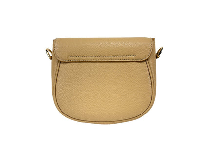 Crossbody Saddle Handbag by Marc Jacobs for women in pebbled leather camel & gold features a versatile chic silhouette, meticulously detailed with a secure , ample , and versatile crossbody-strap, adjustable-strap & detachable-strap.