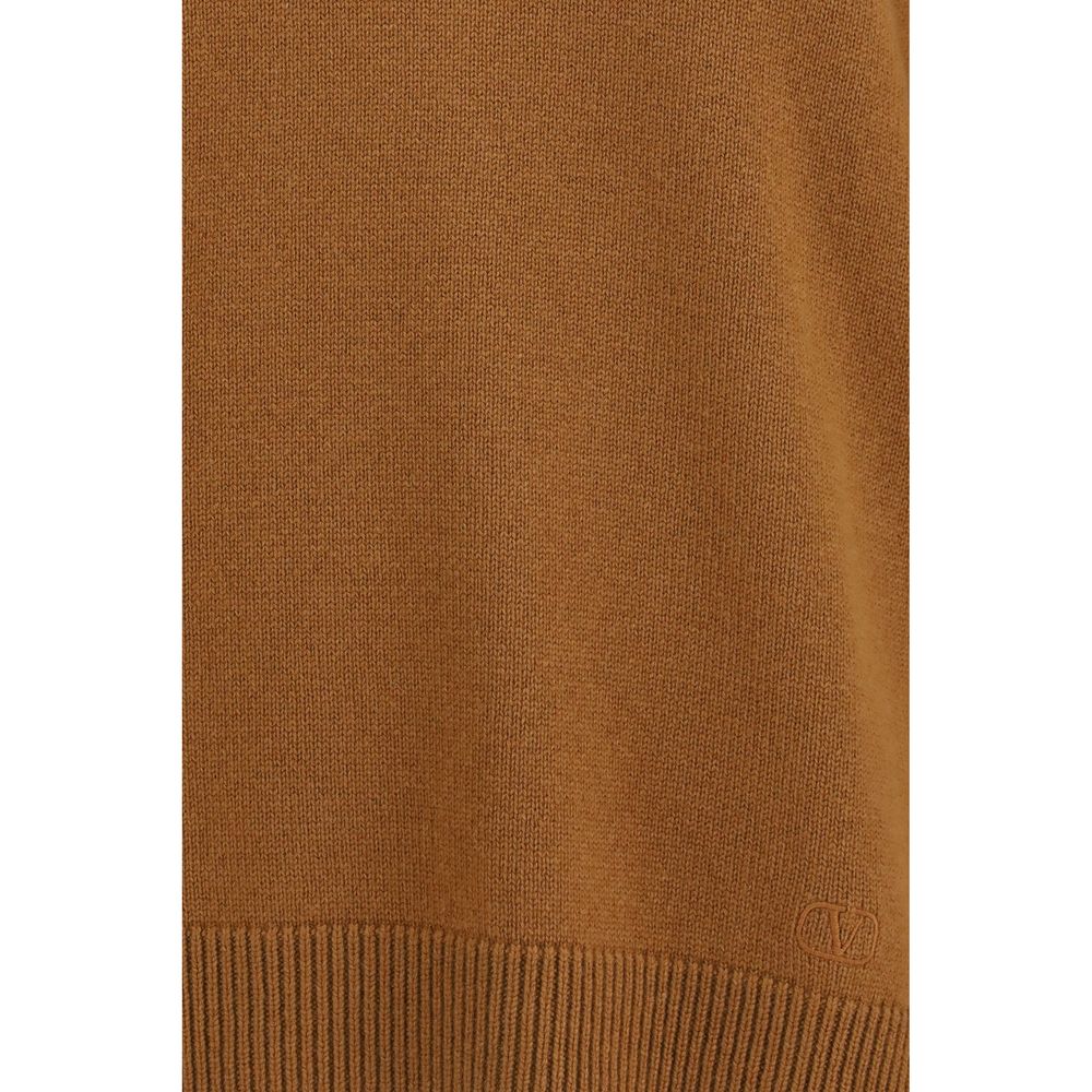 Sweater by Valentino Garavani for women in cashmere & capra leather brown showcases a downtown chic silhouette, artfully finished with a downtown chic and for a sophisticated, high-end look.
