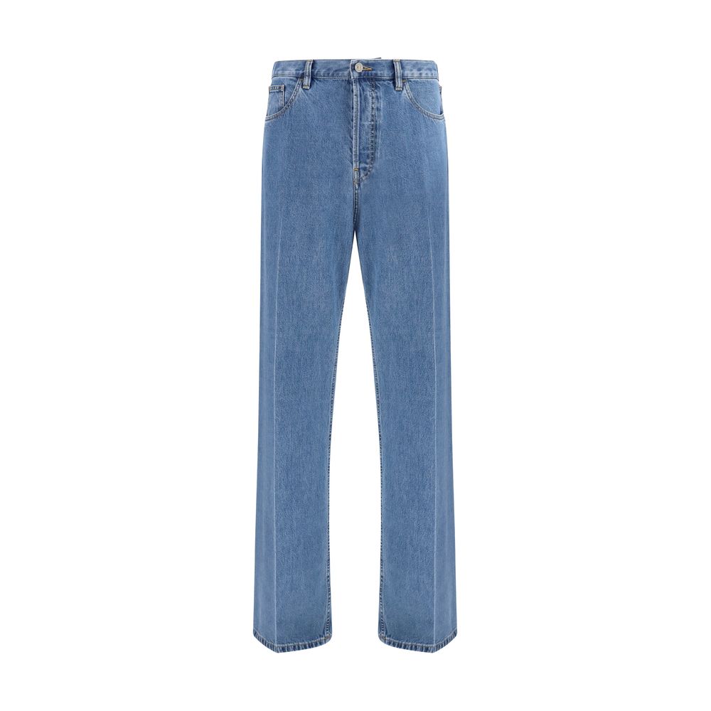 Jeans by Valentino Garavani for men in denim cotton blue presents a refined pantology silhouette, artfully defined by a refined pantology straight-leg & regular-fit, long, and a sophisticated .