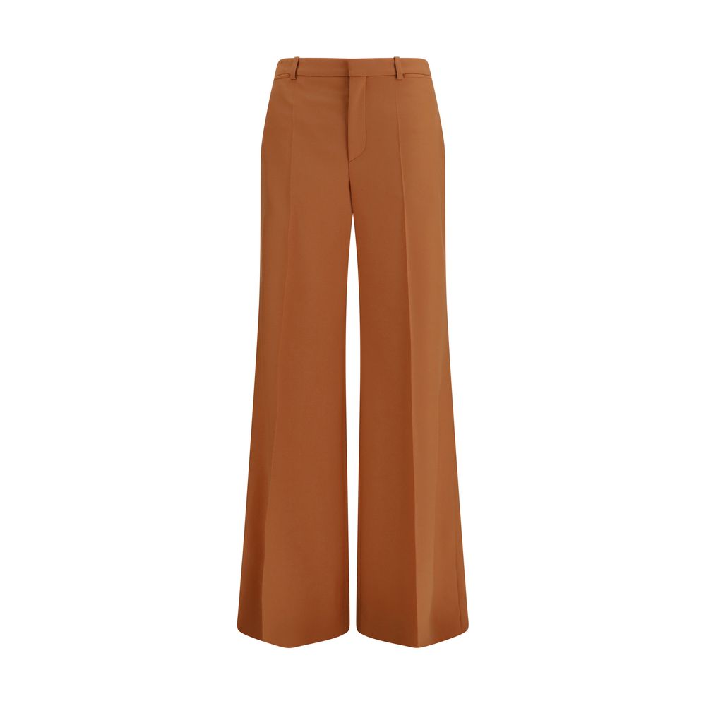 Trousers by Chloé for women in cotton orange features a tailored silhouette with a tailored flared & regular-fit, defined by its long and a sophisticated high rise.