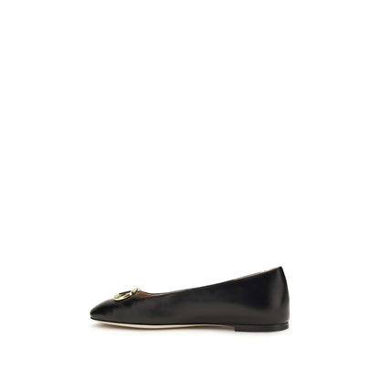 Ballet Flat Shoes by Valentino Garavani for women in bos taurus nappa calf leather black & signature features an captivating silhouette, showcasing the captivating style of the V Logo Women's Bos Taurus Nappa Calf Leather Ballet Flat Shoes with its distinct and refined .