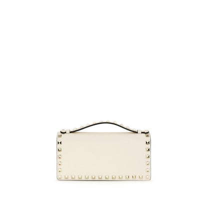 Cardholder Wallet by Valentino Garavani for women in bos taurus calf leather beige & signature presents a architectural silhouette from the Rockstud Bos Taurus Calf Leather Cardholder Wallet collection, showcasing architectural card-organization chain for a architectural finish.