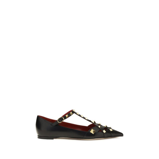 Ballet Flat Shoes by Valentino Garavani for women in goatskin leather black showcases a enchanting silhouette as part of the Women's Goatskin Leather Ballet Flat Shoes collection, defined by a enchanting almond toe style and for a enchanting look.