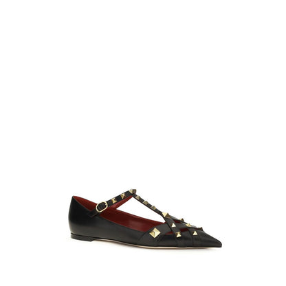 Ballet Flat Shoes by Valentino Garavani for women in goatskin leather black features an statuesque silhouette from the Women's Goatskin Leather Ballet Flat Shoes collection, showcasing a and a statuesque almond toe style for a statuesque look.