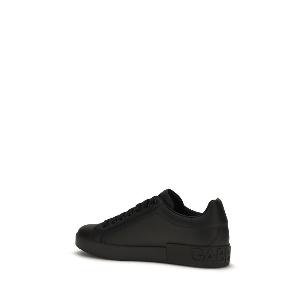 Sneakers by Dolce & Gabbana for men in bos taurus calfskin leather black features an versatile design from the Men's Low Top Bos Taurus Calfskin Leather Sneakers collection, highlighting a versatile low-top style for a premium, high-fashion look.