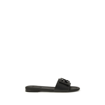 Flat Sandals by Fendi for women in bos taurus calfskin leather black & print features an effortlessly chic silhouette from the Women's Bos Taurus Calfskin Leather Flat Sandals collection, showcasing a effortlessly chic flat and elegant round toe style.