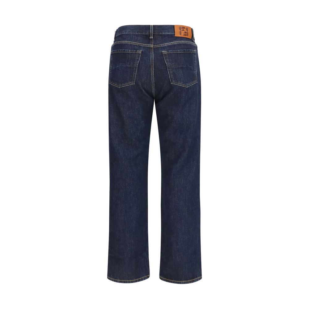 Jeans by Fendi for men in cotton denim brown & dark-blue features a refined silhouette with a refined straight-leg & regular-fit, defined by a high rise and a refined long for a refined finish.