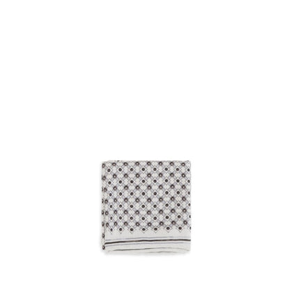 Scarf by Brunello Cucinelli for men in silk gray & patterned presents a cosy silhouette, artfully capturing the sophisticated design and premium aesthetic of the Silk Square Scarf.