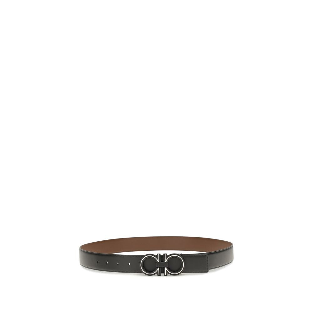 Belt by Ferragamo for men in bos taurus calf leather blue features an distinguished design, perfectly showcasing the sophisticated craftsmanship of this distinguished Gancini Bos Taurus Calf Leather Belt.