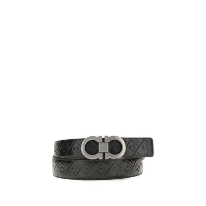 Belt by Ferragamo for men in bos taurus calf leather black features a versatile silhouette, artfully showcasing the versatile design of the Gancini Bos Taurus Calf Leather Belt for a sophisticated, premium finish.